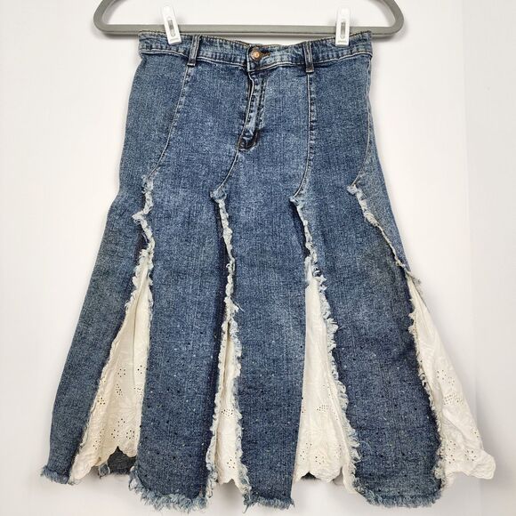 Mariposa Jeans Y2K Pleated Lace Denim Midi Skirt Size Medium - Picture 1 of 13
